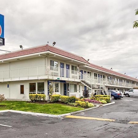 Motel 6-Everett, Wa - South Wintermutes Corner Экстерьер фото