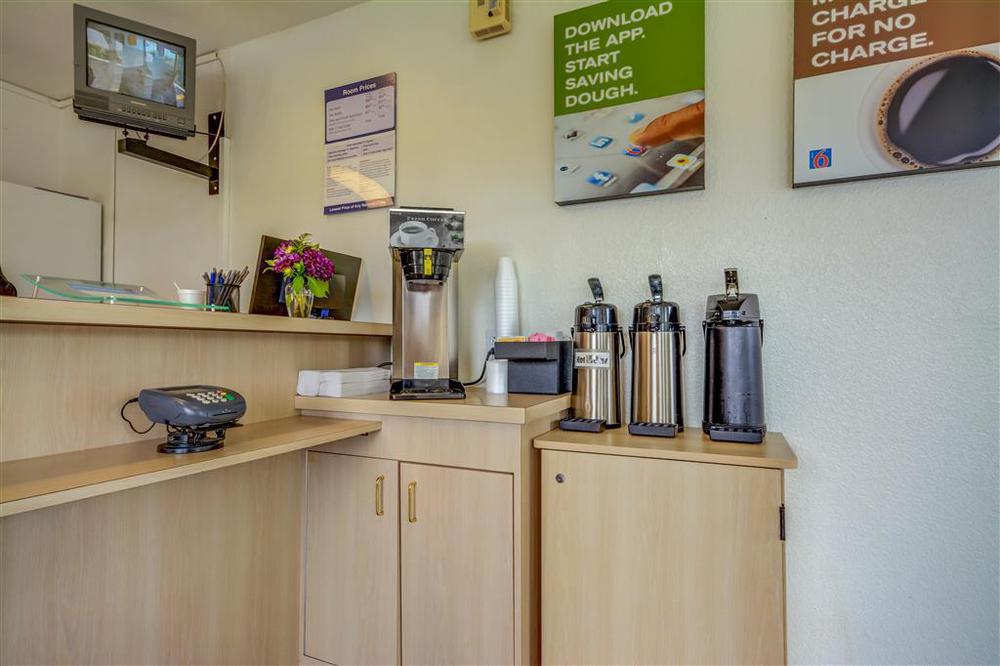 Motel 6-Everett, Wa - South Wintermutes Corner Интерьер фото
