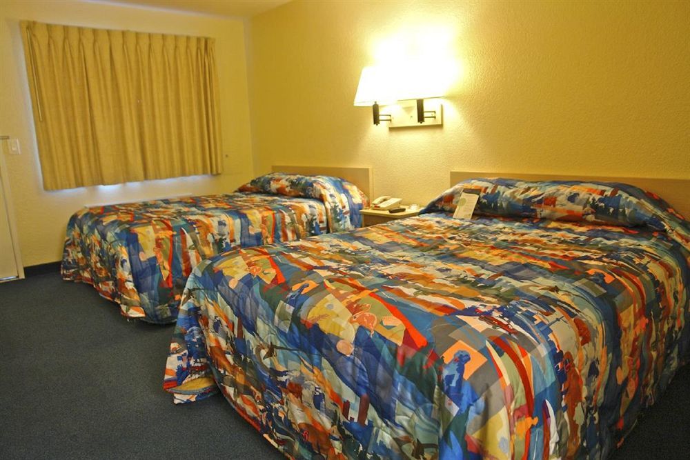 Motel 6-Everett, Wa - South Wintermutes Corner Экстерьер фото